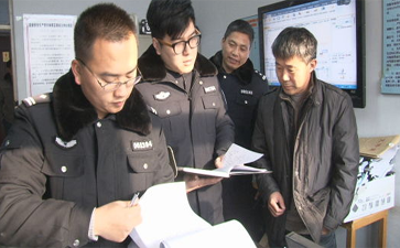 承德縣“兩客一?！敝攸c(diǎn)運(yùn)輸公司檢查指導(dǎo)冬季源頭監(jiān)管工作